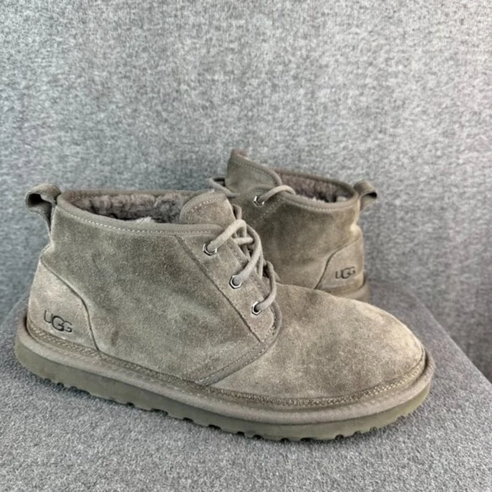 UGG Neumel Men's Suede Lace Up‎ Chukka Boots Size 12